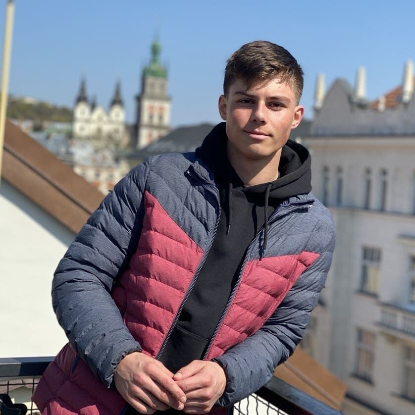 Україна з історичним рекордом перемогла на Кубку світу з лижної акробатики