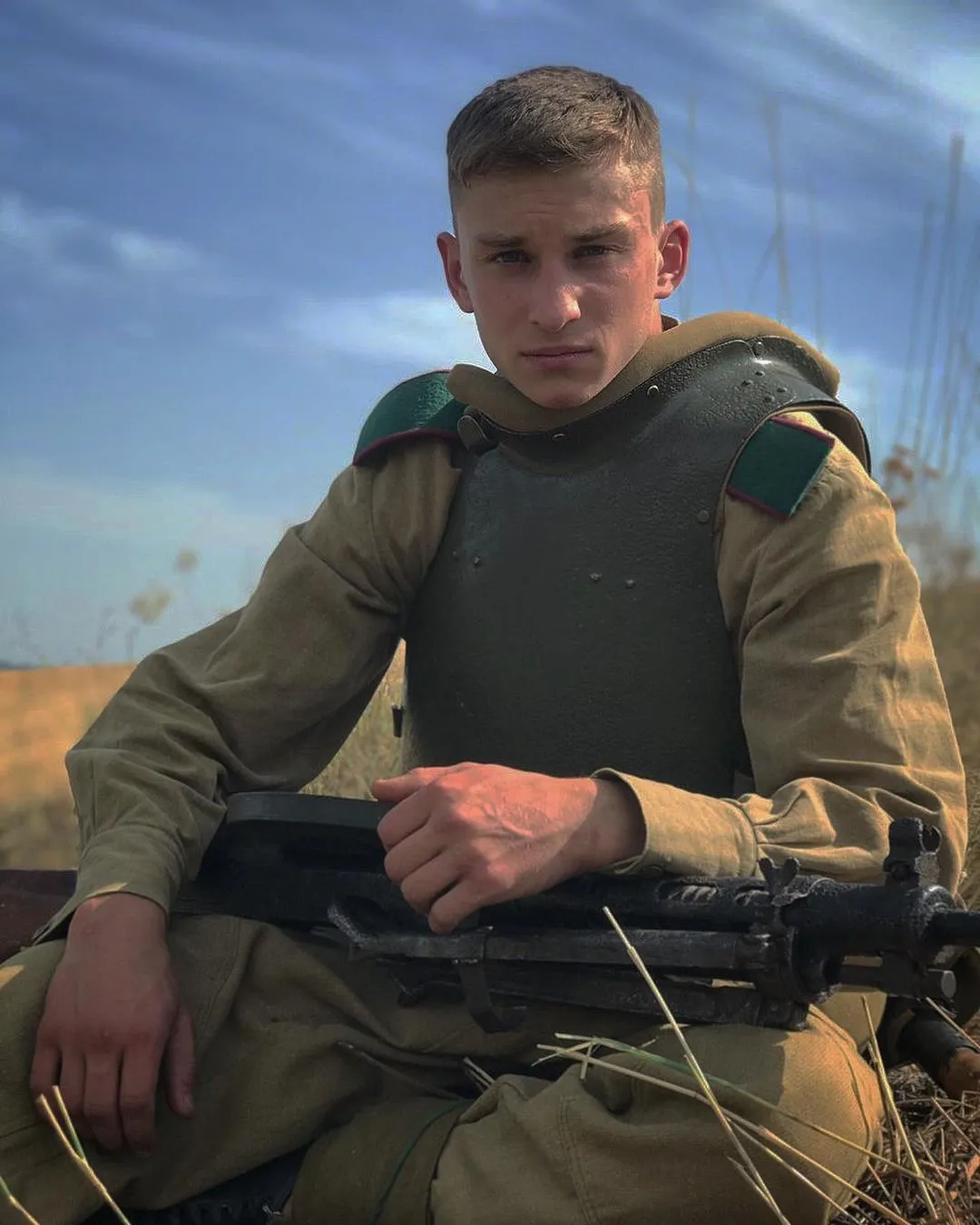 Шукав тіла солдатів між мінами: 21-річний чемпіон України підірвався, забираючи загиблого бійця