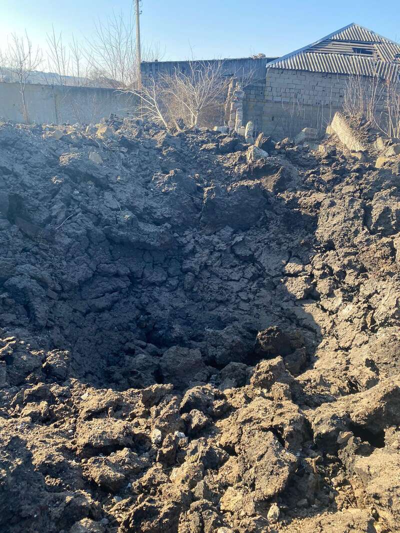 Оккупанты атаковали Славянск: "прилет" возле жилых домов dqxikeidqxitkant