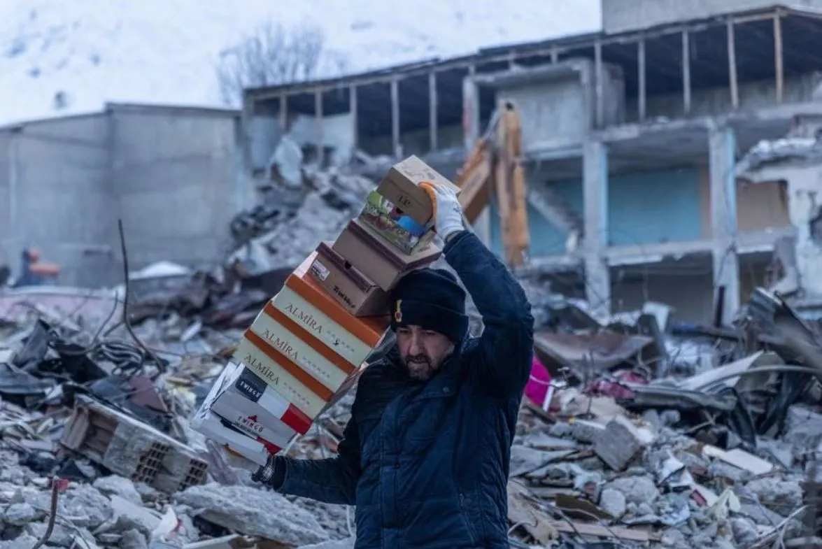         41 . :    9-  –  . 