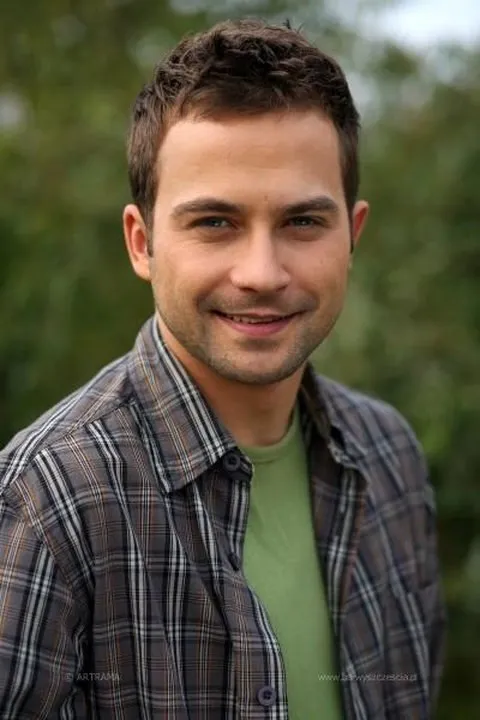 В Польше сняли свою версию ’’Слуги народа’’: как выглядит ’’двойник’’ Зеленского. Видео dqxikeidqxiqqeant