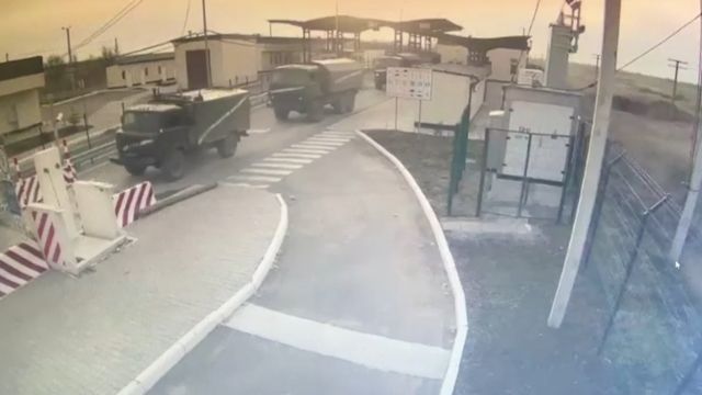 Російські війська переходять адміністративну межу із Кримом у районі Чонгара