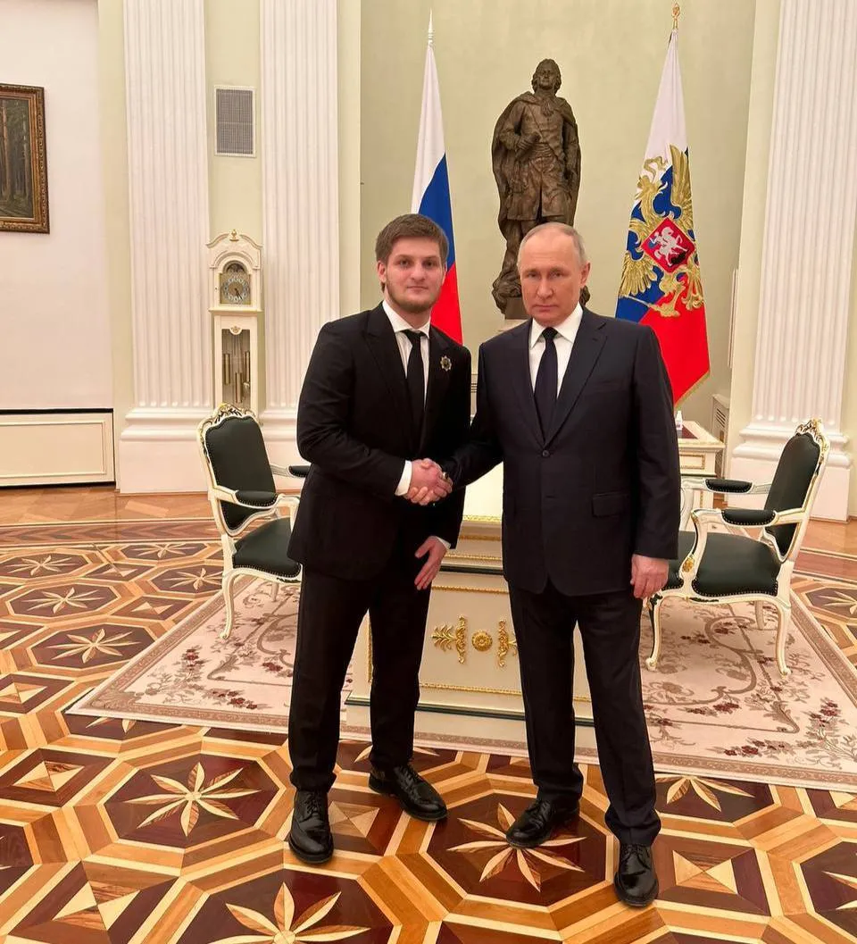 Путин встретился с сыном Кадырова: о чем шла речь dqxikeidqxiqqeant