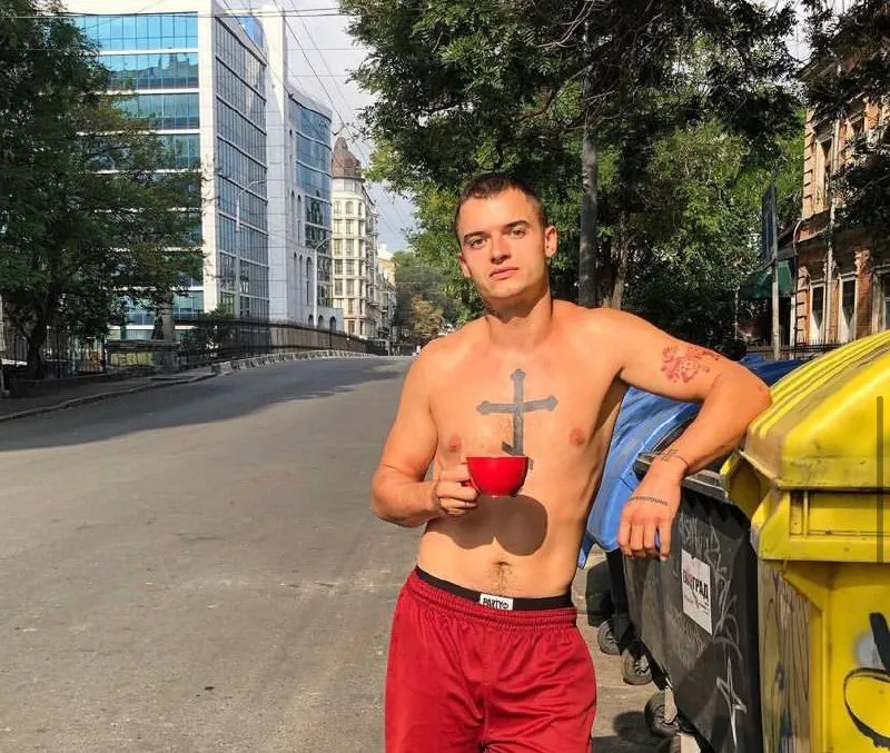 Мінкульт відреагував на втечу коміка Щегеля з України: ситуацію візьмуть під контроль правоохоронці dqxikeidqxiqqeant