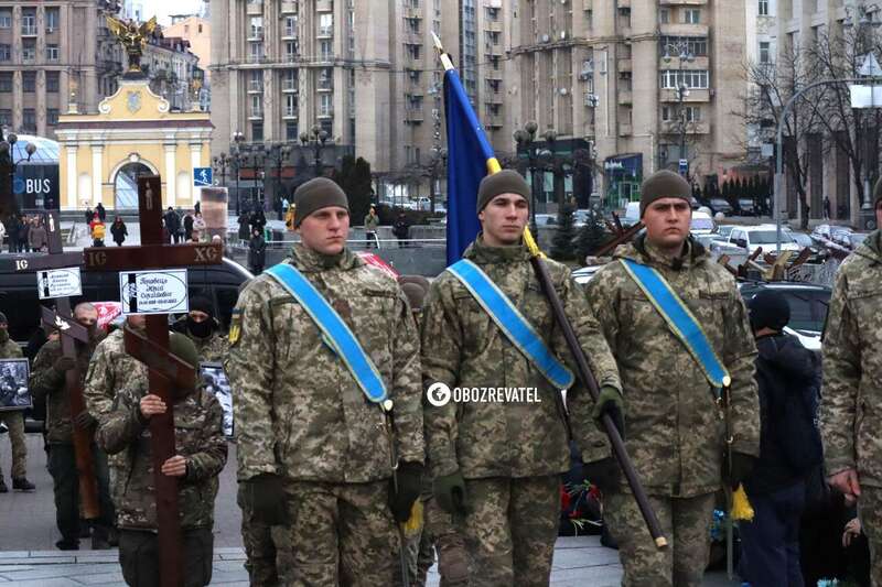 У Києві прощаються з героями-розвідниками ’’Святошей’’, ’’Аполлоном’’, ’’Непейпивом’’ і ’’Тарасієм’’. Фото і відео