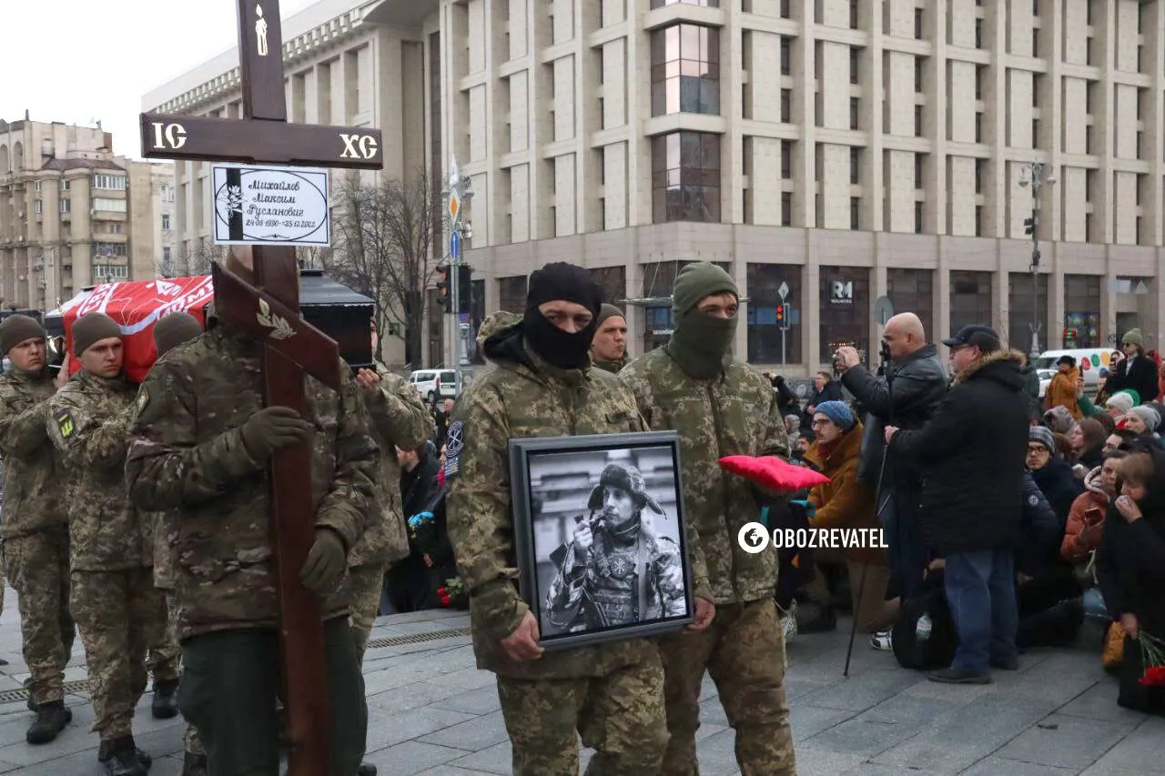 У Києві прощаються з героями-розвідниками ’’Святошей’’, ’’Аполлоном’’, ’’Непейпивом’’ і ’’Тарасієм’’. Фото і відео