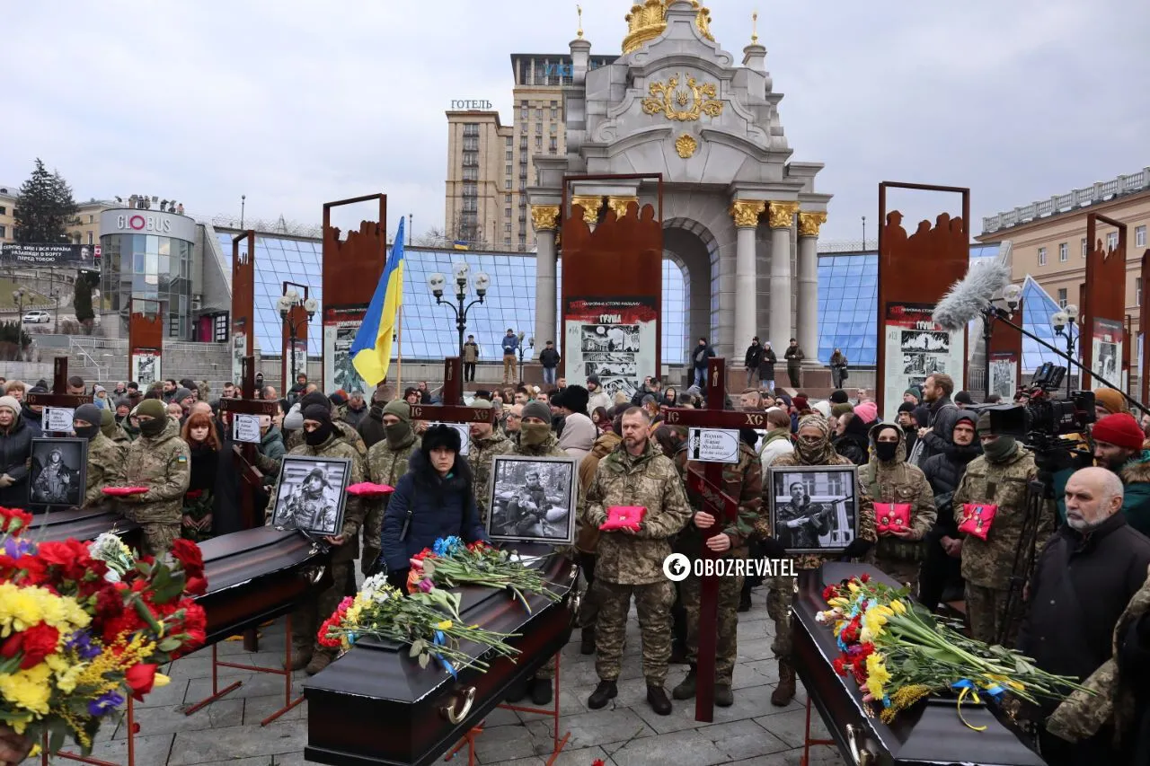 У Києві прощаються з героями-розвідниками ’’Святошей’’, ’’Аполлоном’’, ’’Непейпивом’’ і ’’Тарасієм’’. Фото і відео