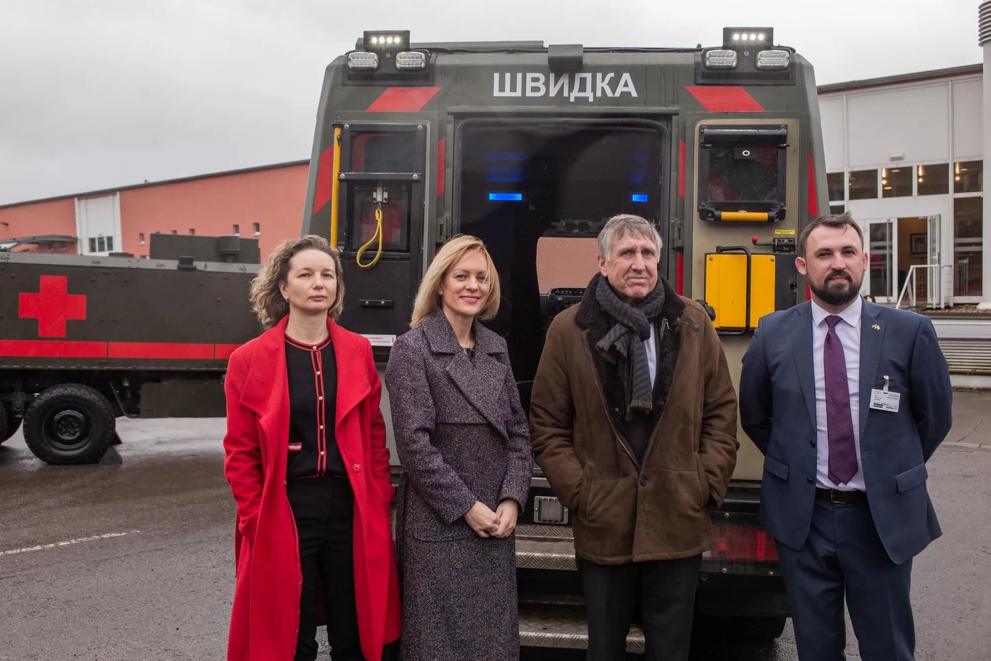 Люксембург передав Україні партію броньованих швидких. Фото