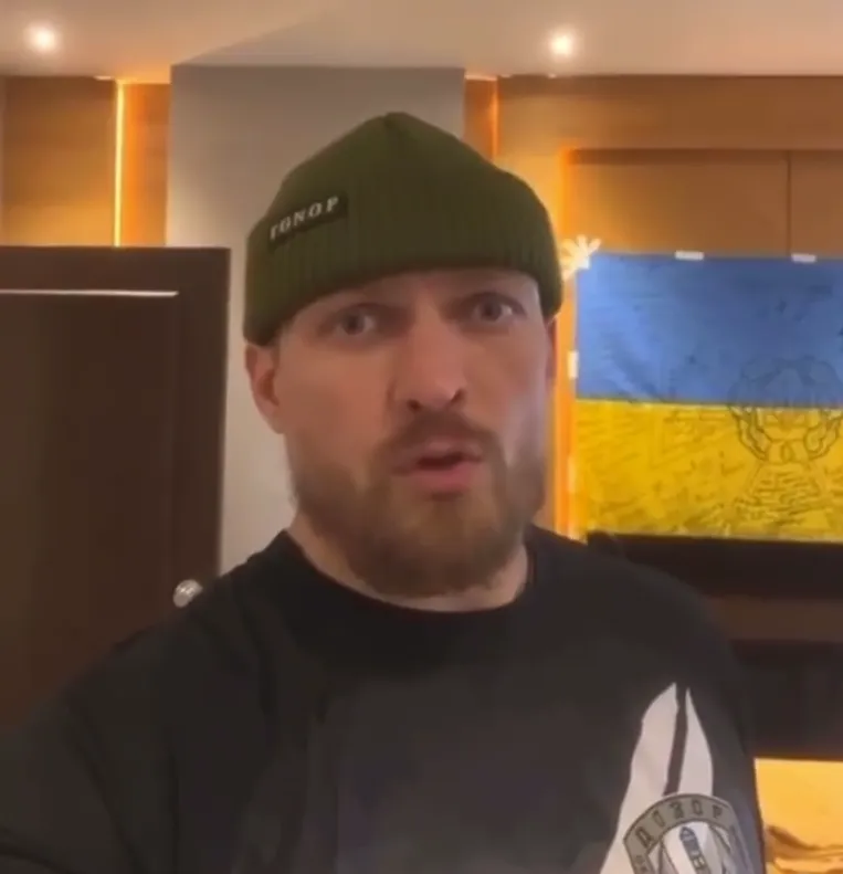 ’’Жадібне Пузо, вистачить нити’’: Усик різко відреагував на чергову вимогу Ф’юрі