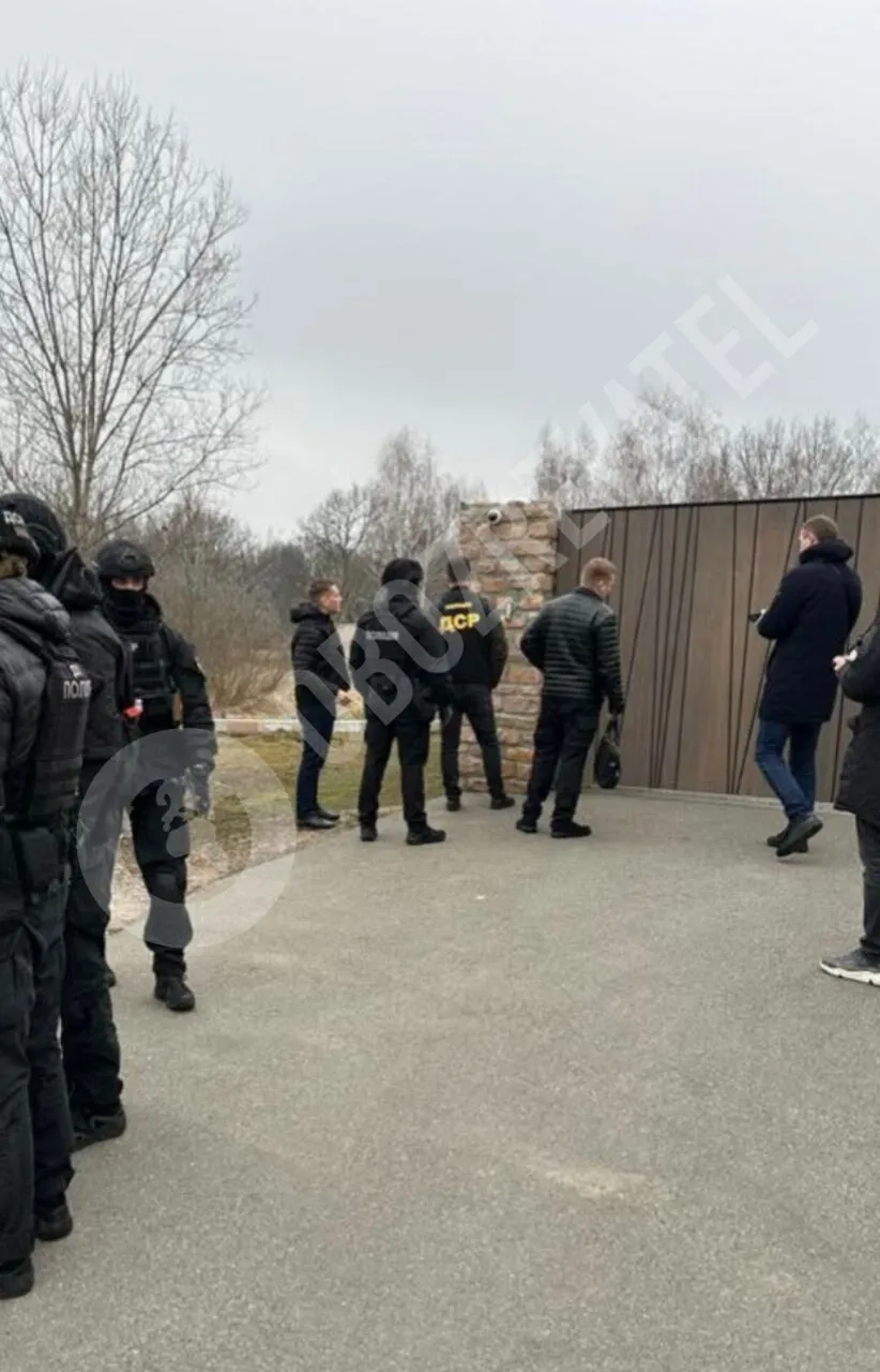 Відбулися обшуки у власника ”Автоспецпрому”