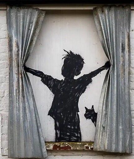 У Британії під час знесення будинку випадково знищили останній мурал Бенксі. Фото dqxikeidqxitkant