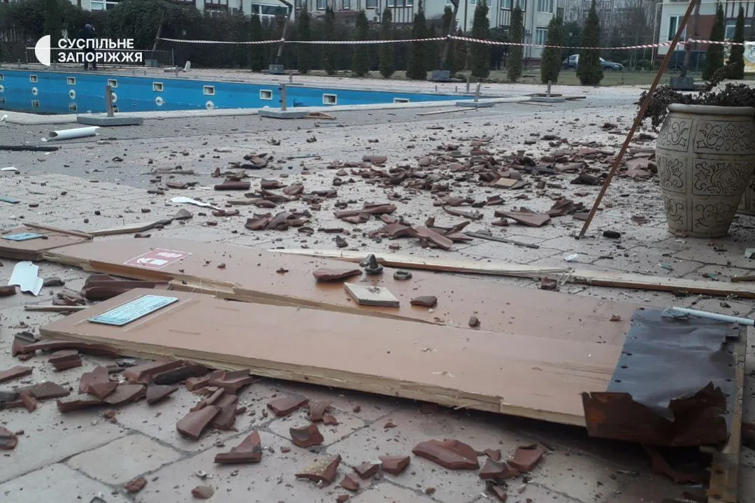 Померещились ’’иностранные нацисты-наемники’’: оккупанты выдали объяснение удара по мирному Запорожью