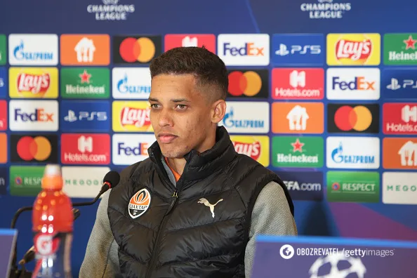 Футболіст ’’Шахтаря’’ відмовився повертатися до України dqxikeidqxitkant