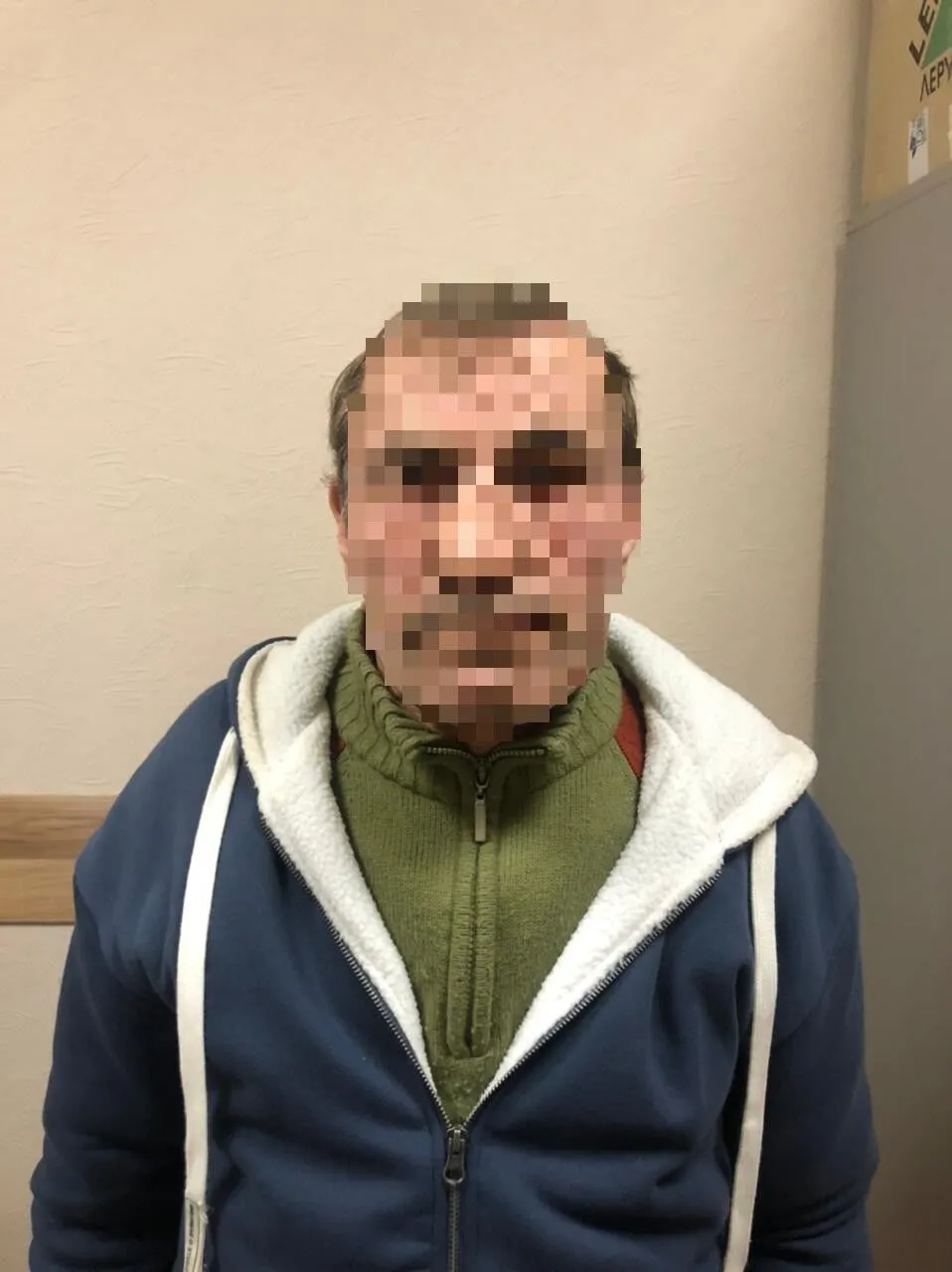 В Киеве рецидивист с помощью утюга доказывал сожители свою правоту: пострадавшую госпитализировали. Фото dqxikeidqxiqqeant