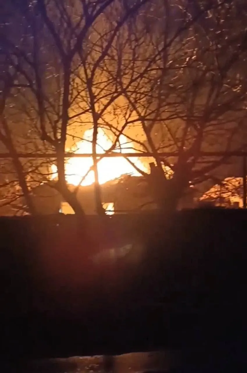 Опять не там ’’курили’’? В оккупированной Горловке ночью произошла ’’бавовна’’. Фото