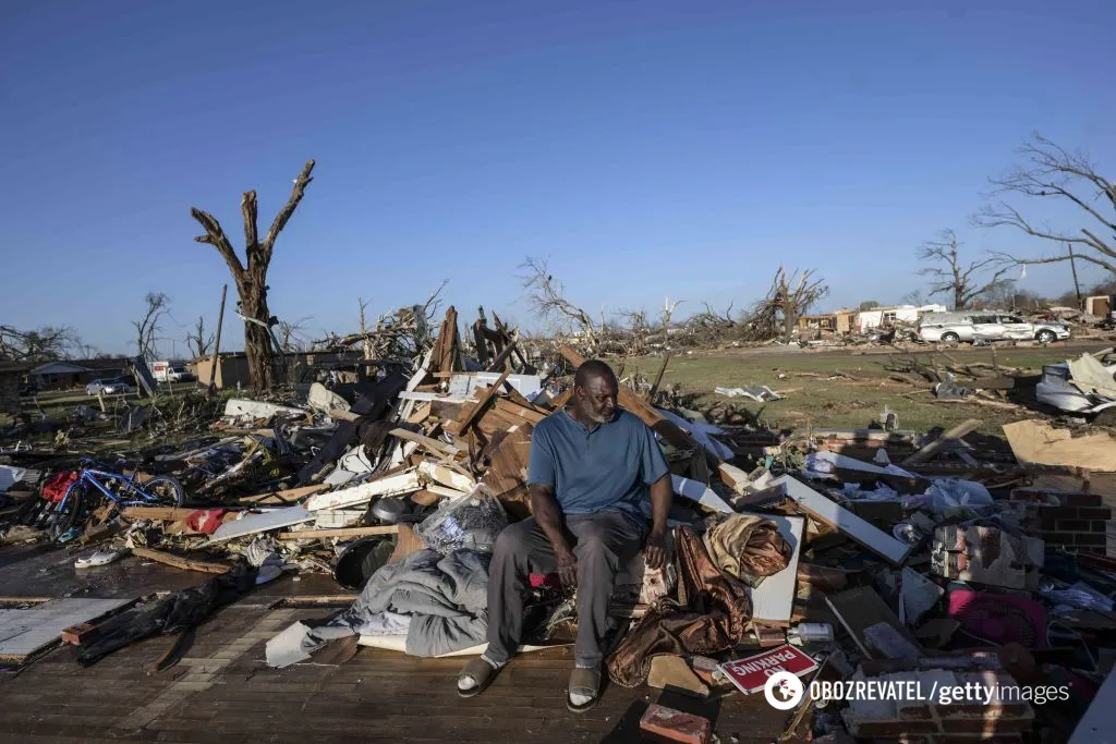 Через торнадо у штаті Міссісіпі загинули 26 людей, ураган знищував міста. Фото dqxikeidqxitkant