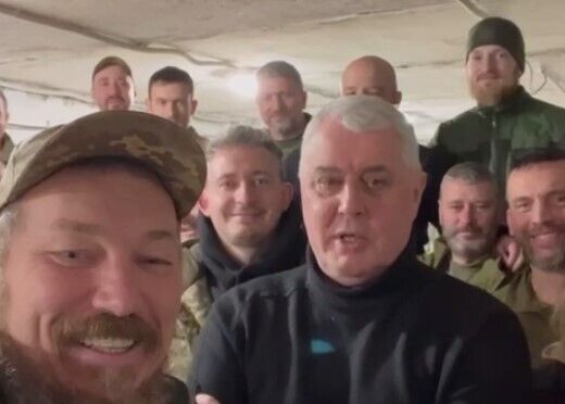 ’’Хробаки мають згинути’’: до підрозділу Мадяра на фронт приїхав український поет-сатирик Лесь Подерв’янський. Відео dqxikeidqxiqqeant