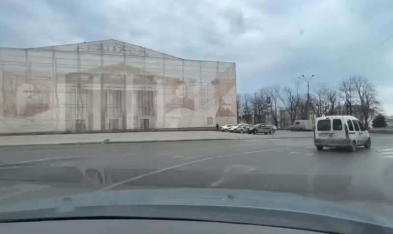 ’’Раненое сердце Мариуполя’’: в мэрии показали, как выглядит центр оккупированного города. Видео dqxikeidqxiqqeant