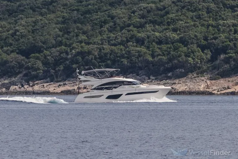 Яхта ’’Анастасия’’ dqxikeidqxitkant