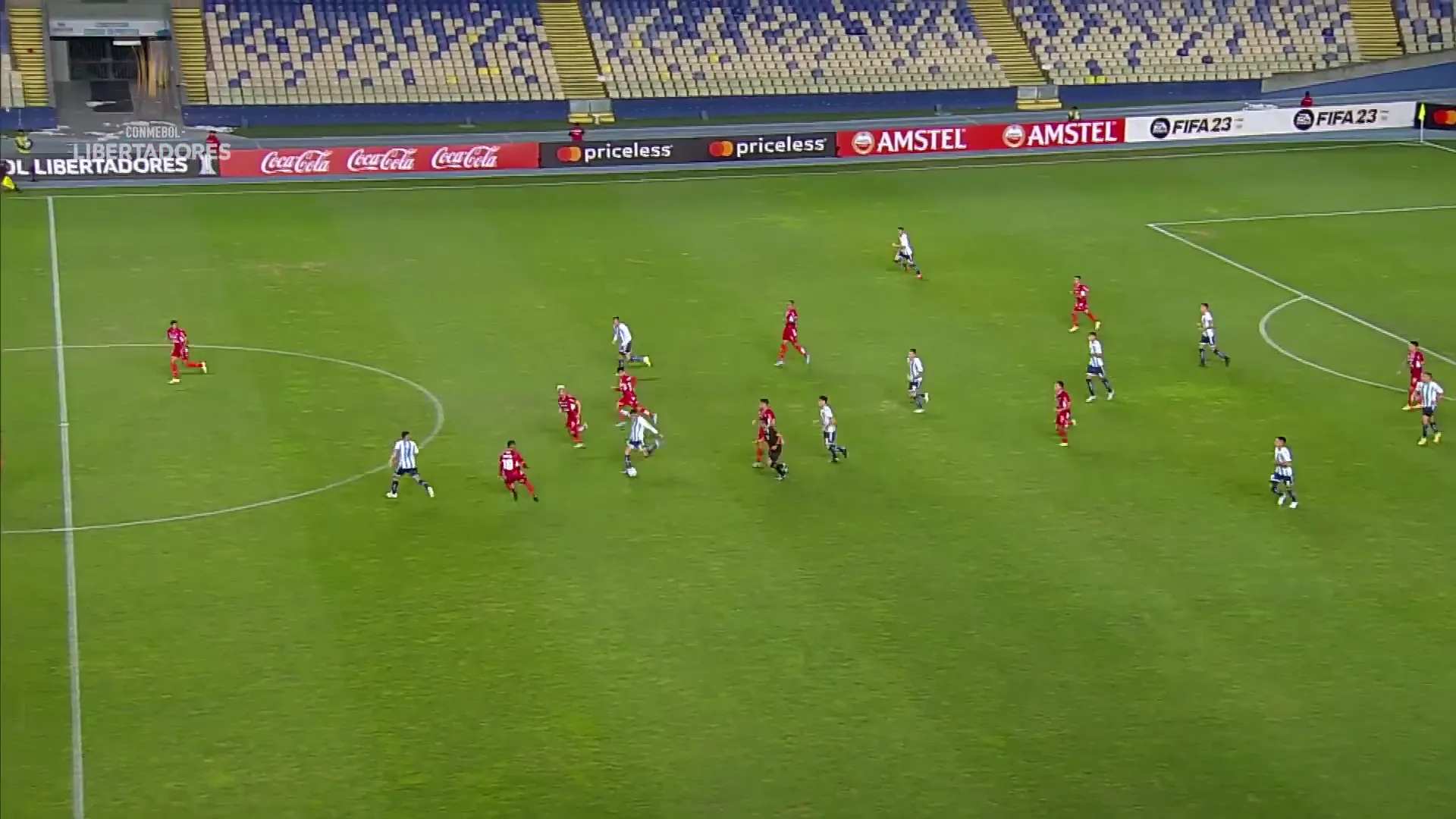 Футболіст на Кубку Лібертадорес забив фантастичний гол із центру поля. Відео dqxikeidqxiqqeant