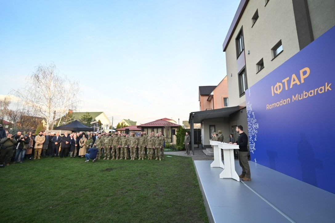 іфтар, владимир зеленський, мусульмани, рамадан, іфтар в україні, мусульмани в україні, іслам в україні, мусульманські традиції, місяць рамадан,