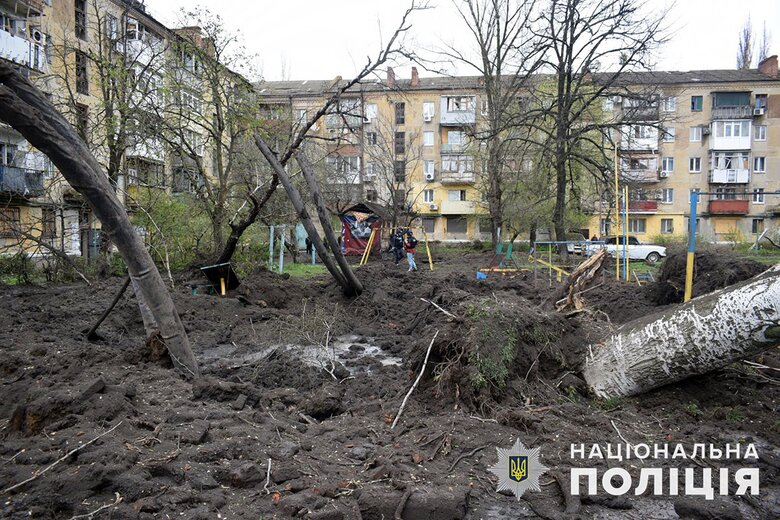 Последствия вражеских обстрелов Донбасса 07