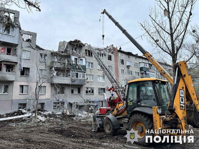 Последствия вражеских обстрелов Донбасса 09