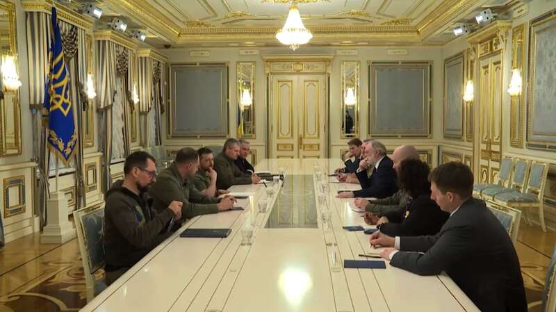 Зеленський закликав Британію взяти лідерство у формуванні повітряної коаліції для України