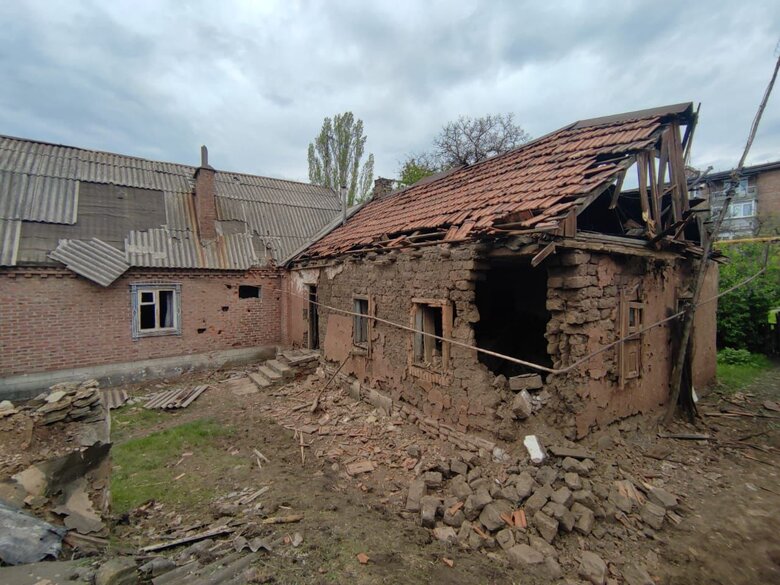 Рашисти гатили по Мар’їнці з артилерії, Авдіївку продовжують рівняти з землею, - ОВА 08 Рашисти гатили по Мар’їнці з артилерії, Авдіївку продовжують рівняти з землею, - ОВА 08