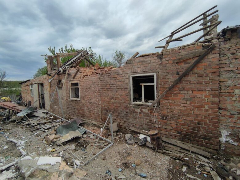 Рашисти гатили по Мар’їнці з артилерії, Авдіївку продовжують рівняти з землею, - ОВА 10 Рашисти гатили по Мар’їнці з артилерії, Авдіївку продовжують рівняти з землею, - ОВА 10