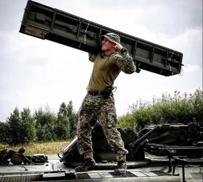 На фронті загинув найрезультативніший зенітник ЗСУ Андрій Кельт Лінійчук 01 На фронті загинув найрезультативніший зенітник ЗСУ Андрій Кельт Лінійчук 01 dqxikeidqxitkant