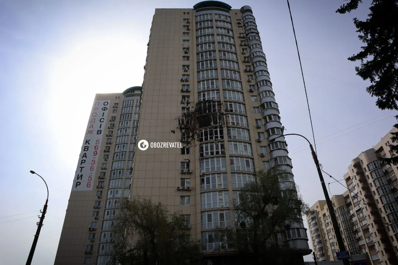 Наслідки наймасованішої атаки дронів на Київ: пошкоджено будинки, машини та об’єкти інфраструктури. Фото та відео dqxikeidqxiqqeant