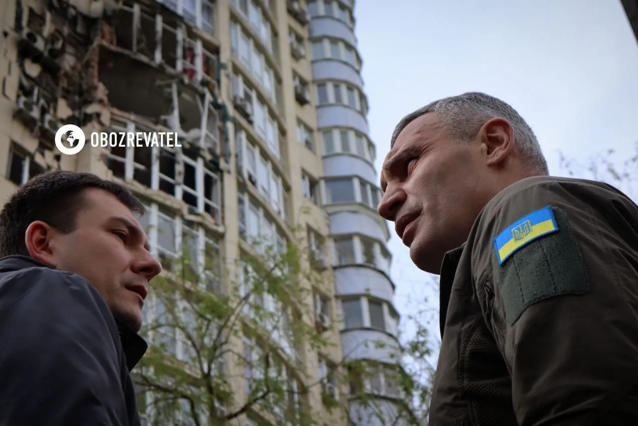 Наслідки наймасованішої атаки дронів на Київ: пошкоджено будинки, машини та об’єкти інфраструктури. Фото та відео