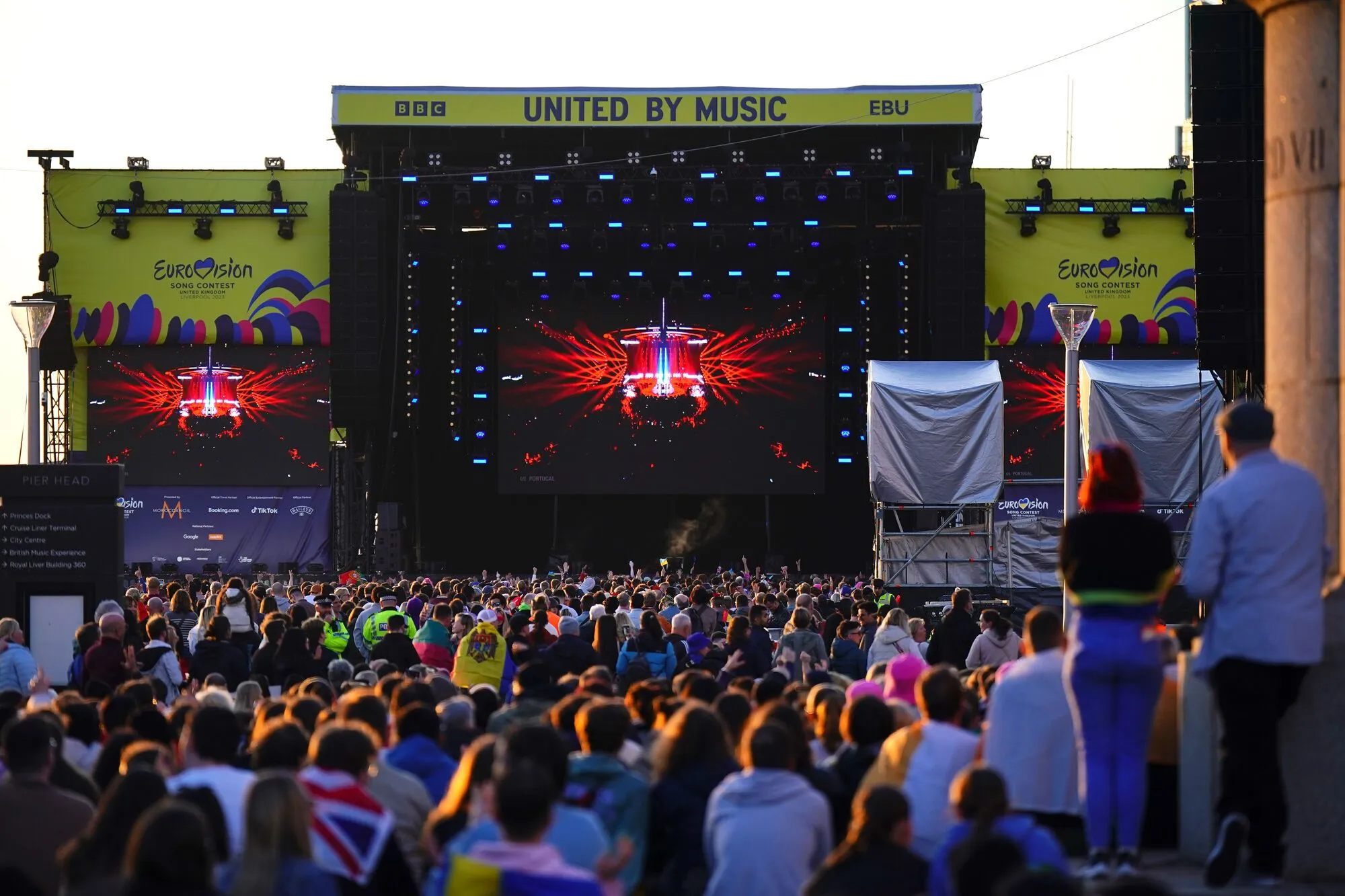 Євробачення-2023: у Ліверпулі пройшов перший півфінал з Саніною та Альошою. Відео