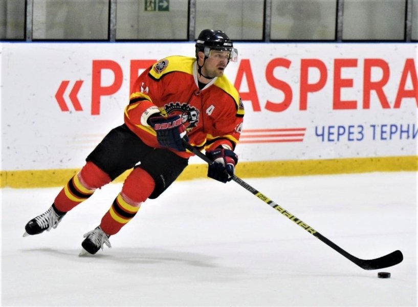 Олександр Хміль, чемпіон України з хокею Олександр Хміль, Олександр Хміль в рядах всу, Олександр Хміль солдат всу