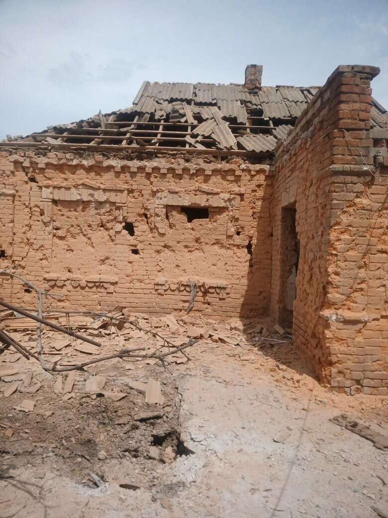 Враг накрывает артиллерией деревню в Запорожском районе, - ОВА 04