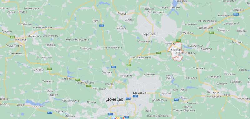 У Єнакієвому місцеві повідомляють про вибухи dqxikeidqxitkant