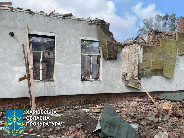 Последствия массированной атаки дронами по Изюму 05 Наслідки масованої атаки дронами по Ізюму 05