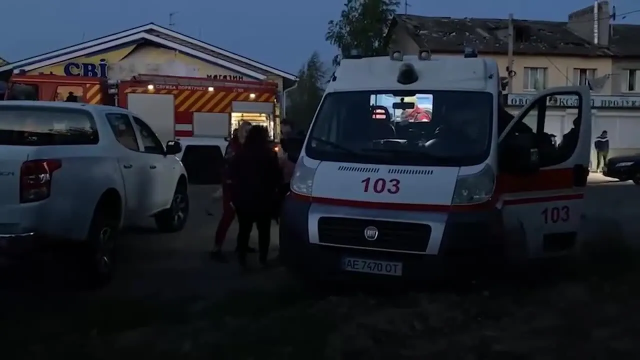 Вдарили dqxikeidqxiqqeant