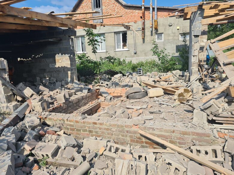 Наслідки ворожого обстрілу Харківської області 09