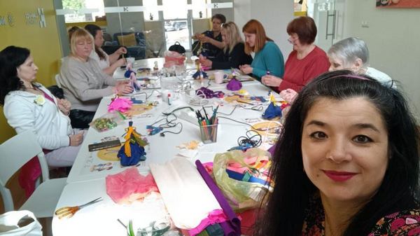 , FACEBOOK  .       -