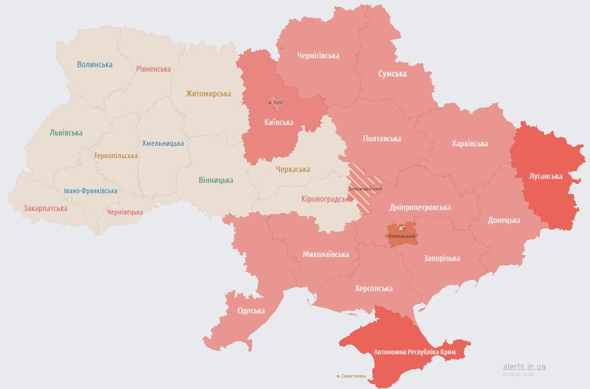 В Україні оголошено масштабну повітряну тривогу, повідомляють про пуски ракет dqxikeidqxitkant