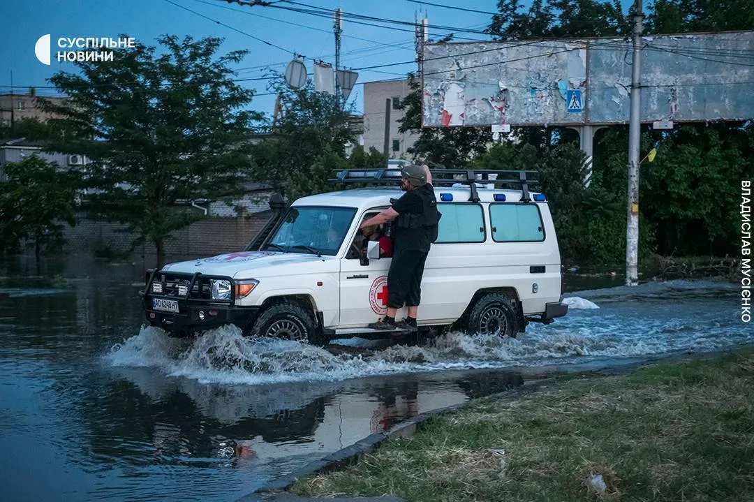 В Олешках є перші загиблі, Гола Пристань може повністю піти під воду: все про наслідки підриву Каховської ГЕС (оновлюється)