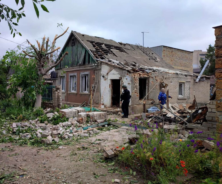 Последствия вражеских обстрелов Херсонщины 02 dqxikeidqxitkant