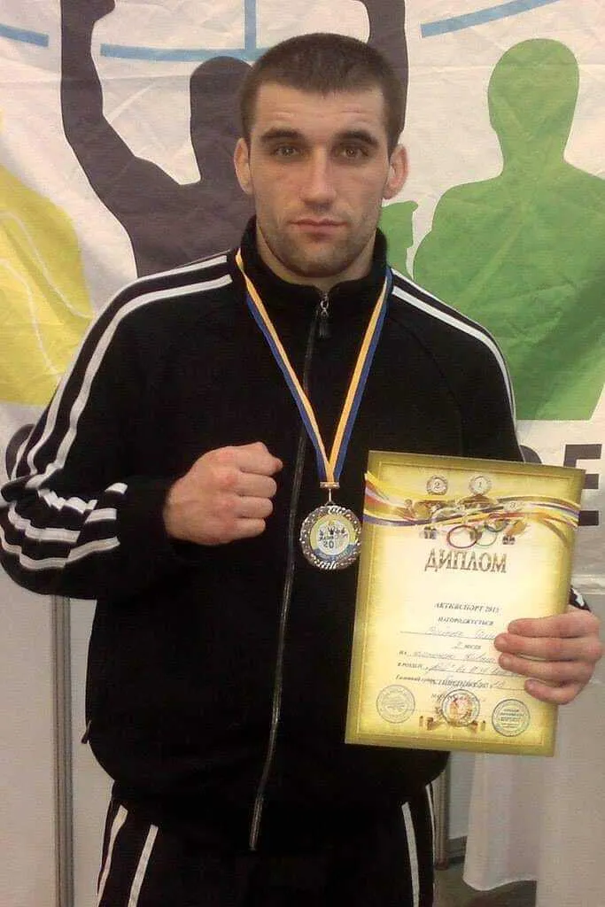 У боях на Донеччині загинув боксер та майстер спорту з "Поліських вовків" dqxikeidqxiqqeant