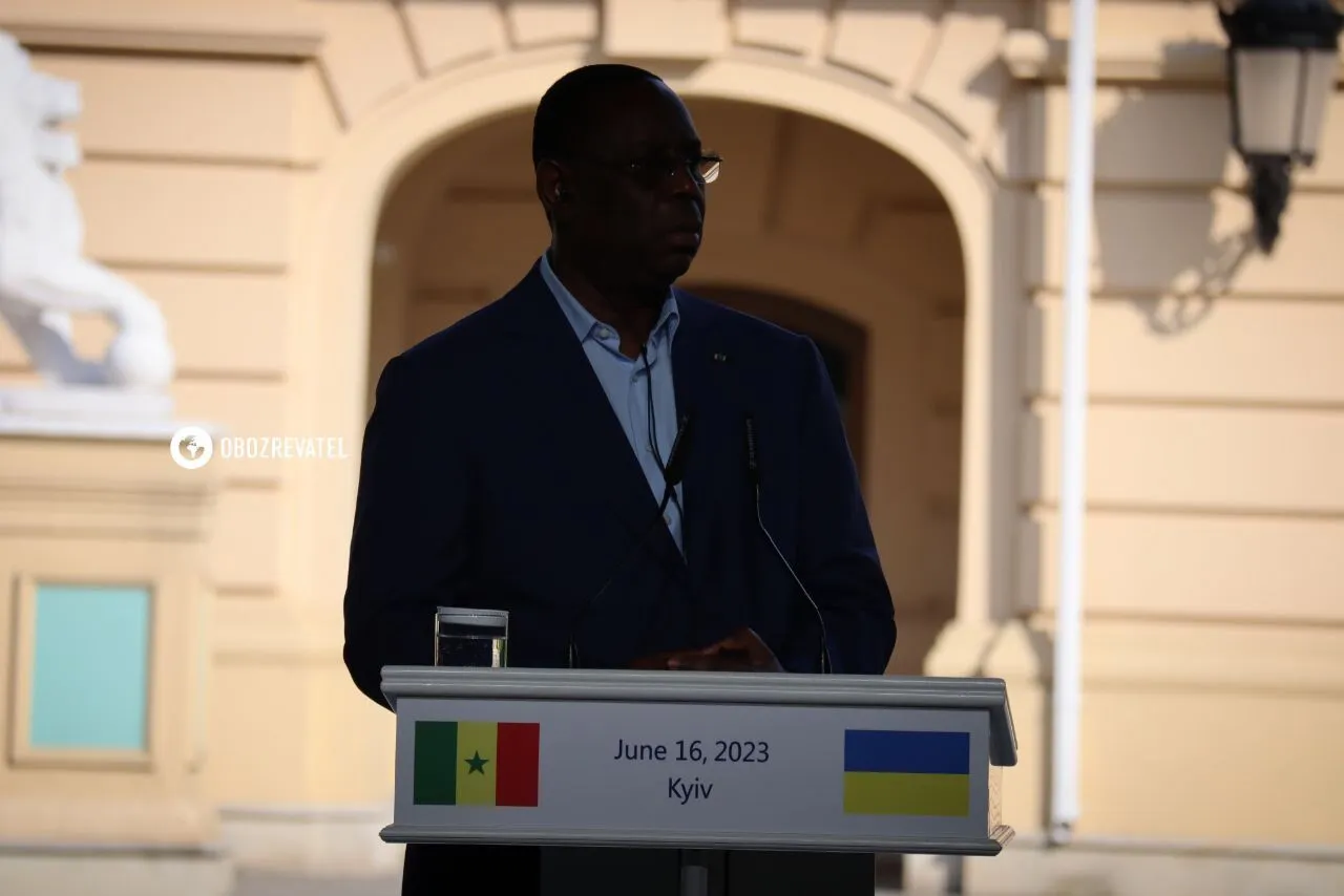      " "  :     dqxikeidqxitkant