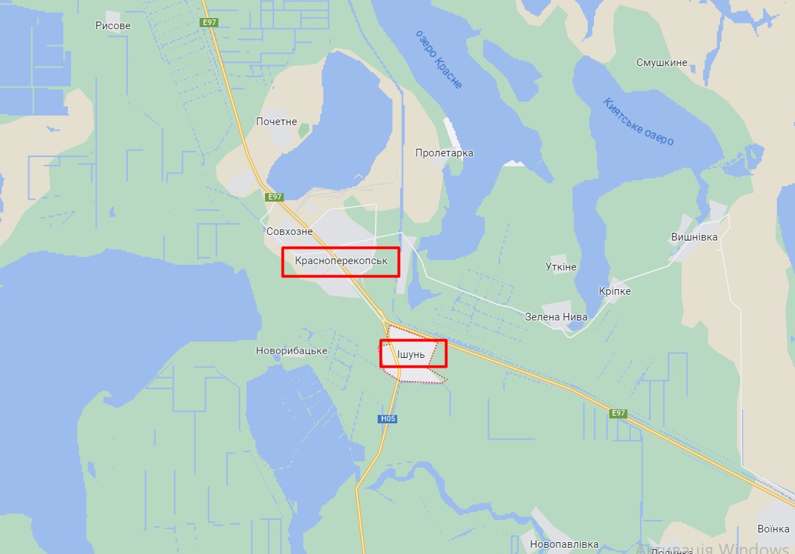 На півночі Криму було чути вибухи та стрілянину, повідомляють про рух вертольотів dqxikeidqxiqqeant