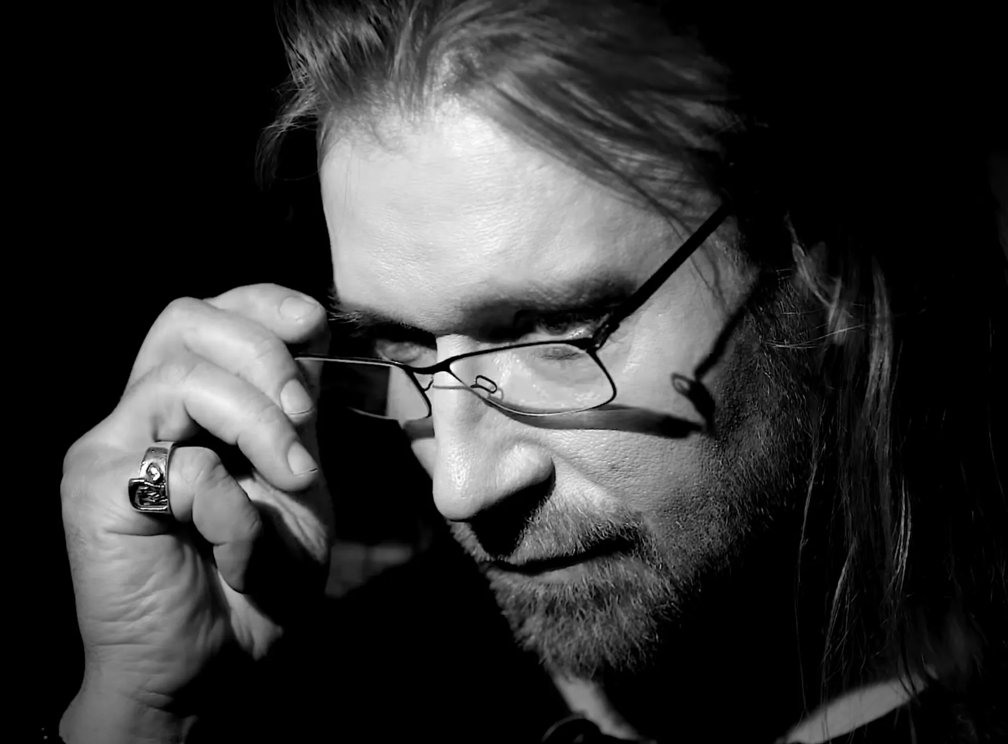 Винник емоційно відповів, чому більше року не виходив на звʼязок з фанатами: що я буду доводити? dqxikeidqxitkant