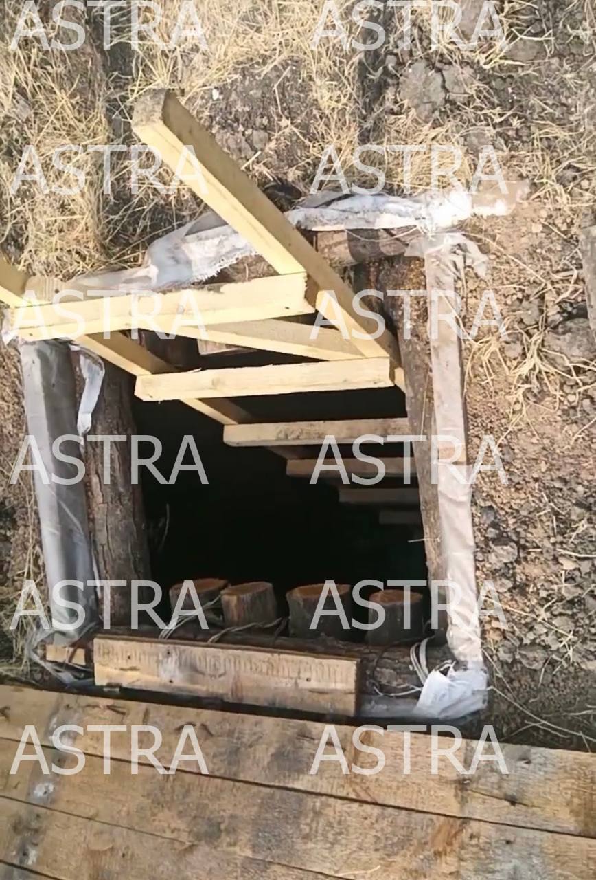 Б’ють і кидають у яму: dqxikeidqxiqqeant