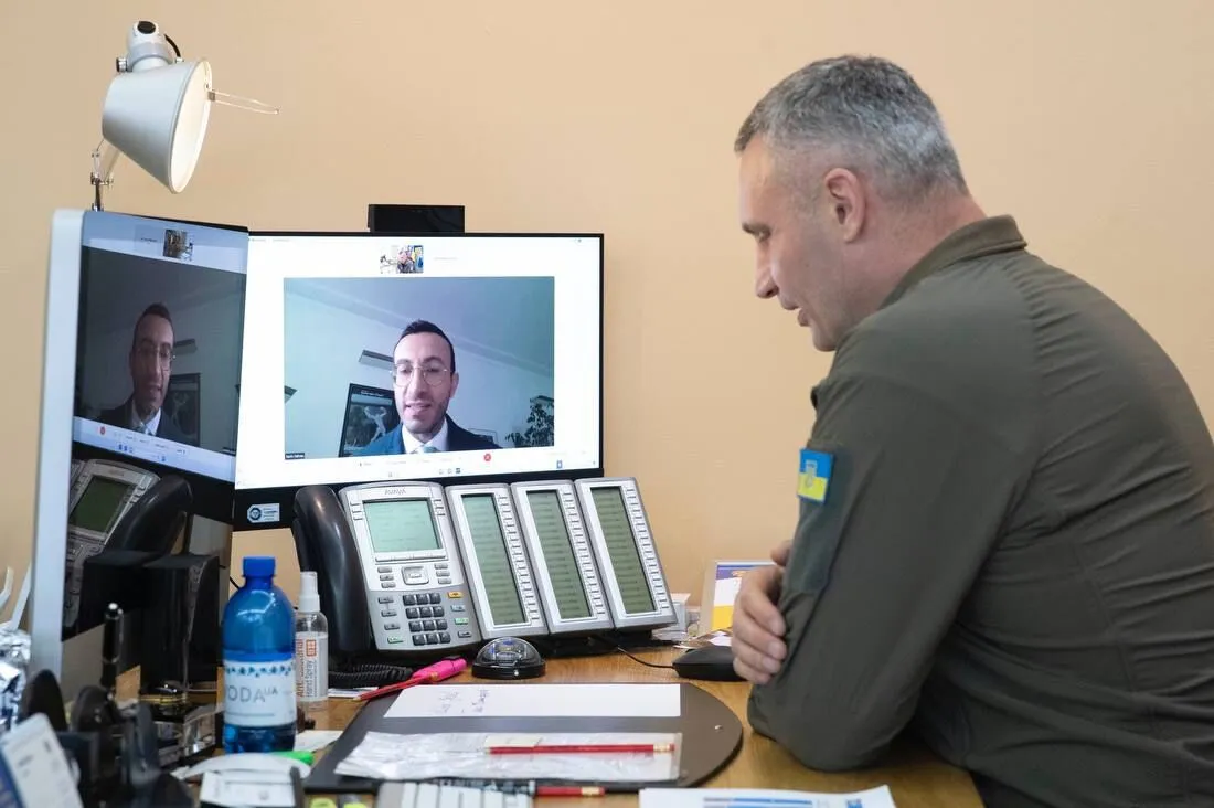 Кличко поговорив з мером Франкфурта про допомогу Україні та підтримку біженців dqxikeidqxitkant